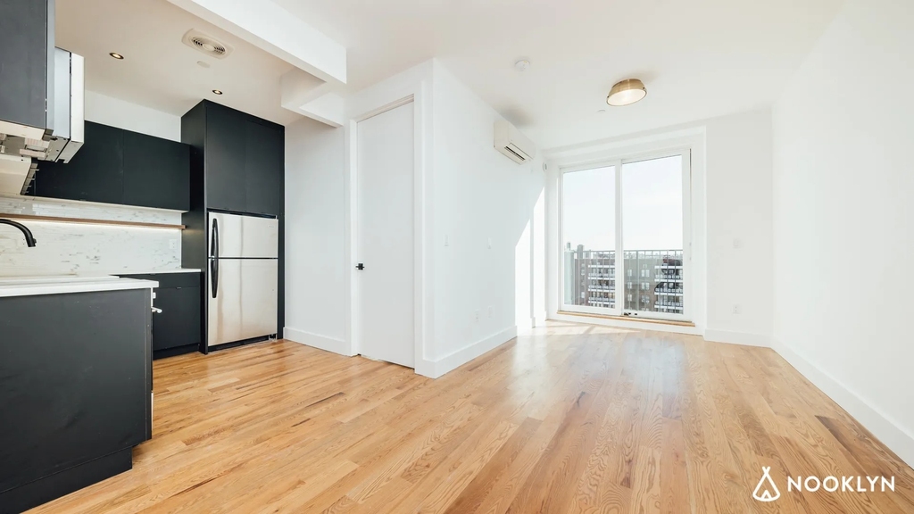 1516 Fulton Street - Photo 2