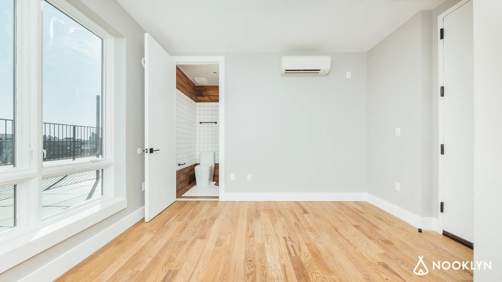 1516 Fulton Street - Photo 3