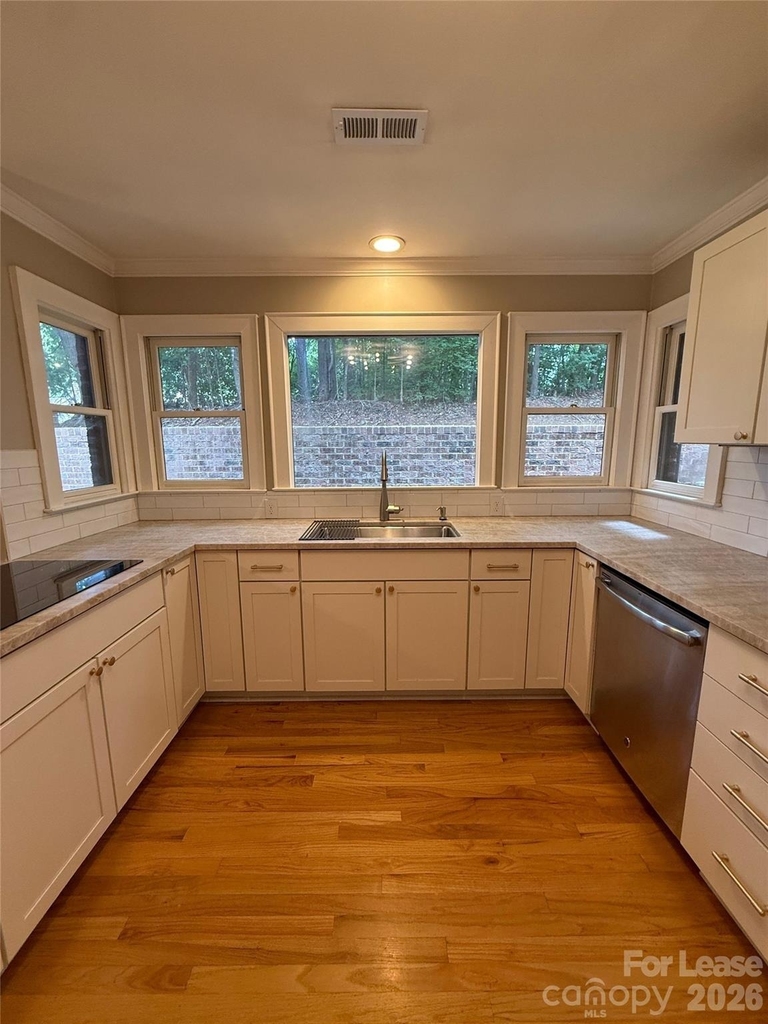 7434 Newmans Lane - Photo 8