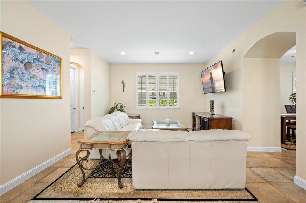 513 Tomahawk Court - Photo 1