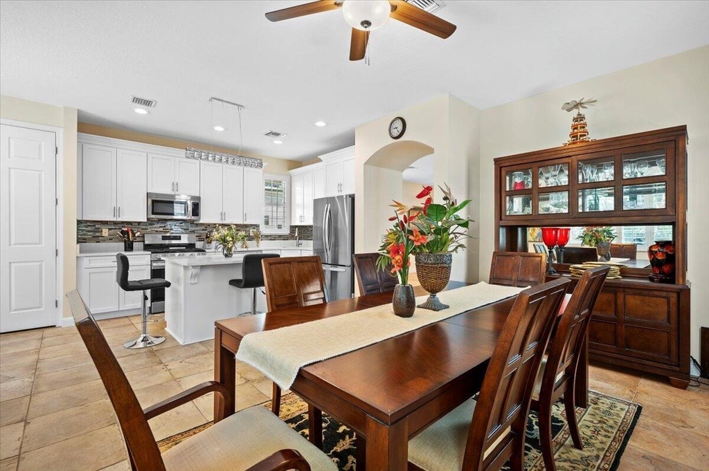 513 Tomahawk Court - Photo 3