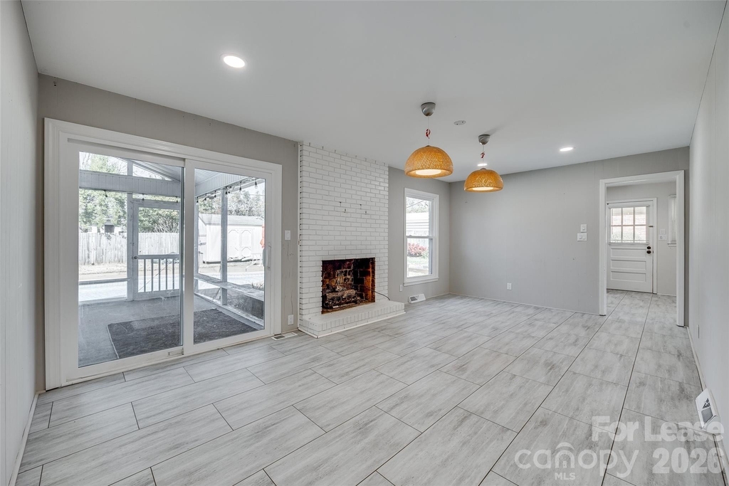 1615 Tillman Street - Photo 12