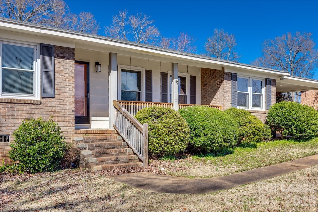 1615 Tillman Street - Photo 3