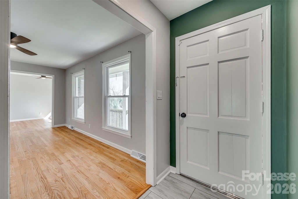 1615 Tillman Street - Photo 4