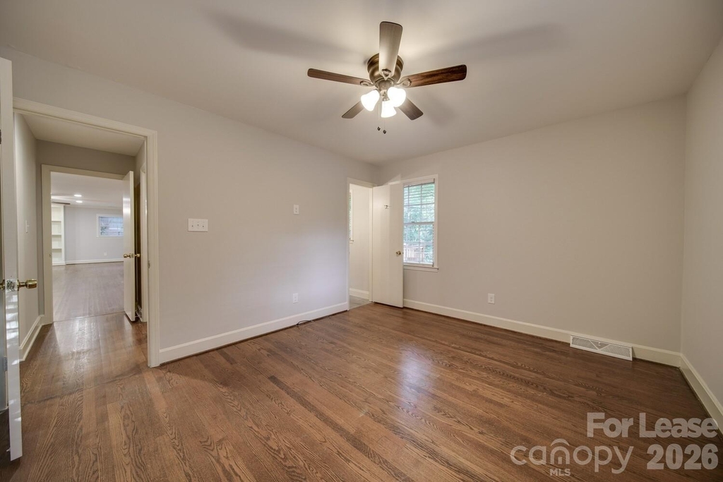 6700 Castlegate Drive - Photo 22
