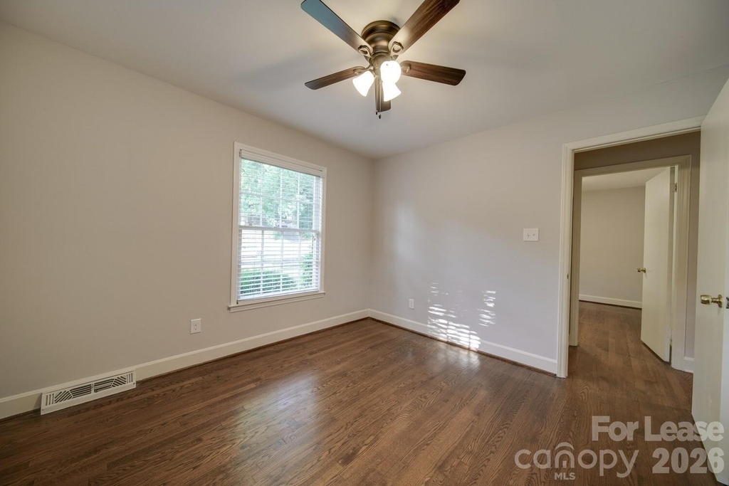 6700 Castlegate Drive - Photo 30
