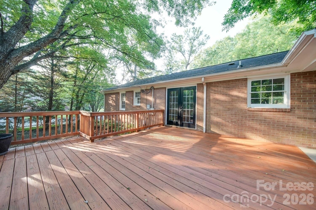 6700 Castlegate Drive - Photo 6