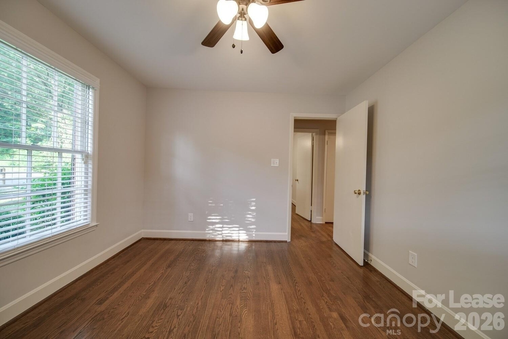 6700 Castlegate Drive - Photo 26