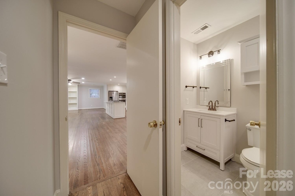 6700 Castlegate Drive - Photo 34