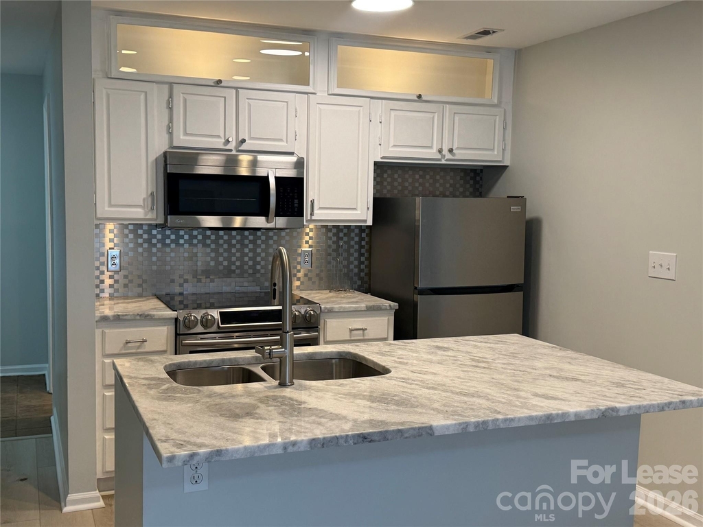 363 Northwest Drive - Photo 25