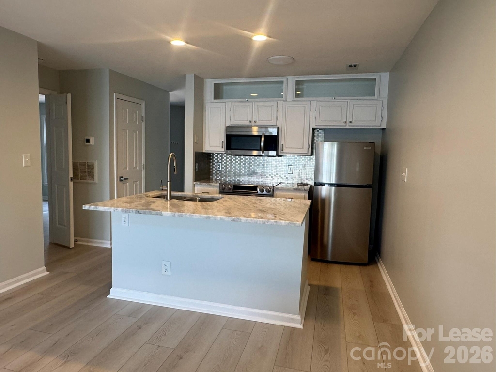 363 Northwest Drive - Photo 8