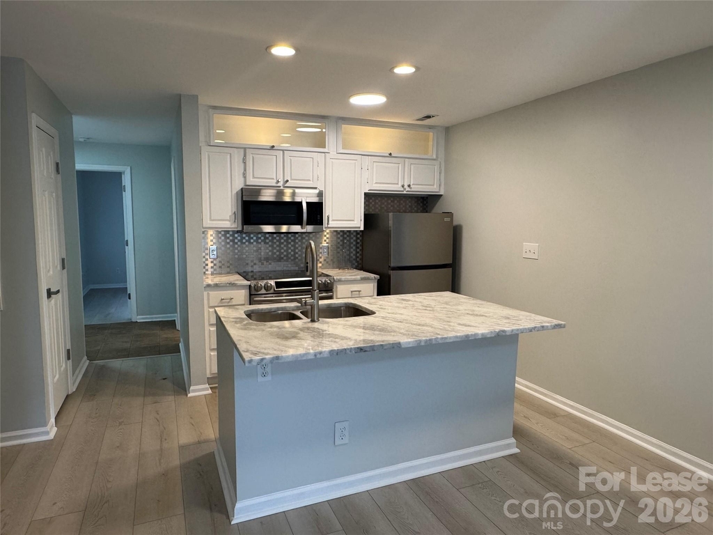 363 Northwest Drive - Photo 28