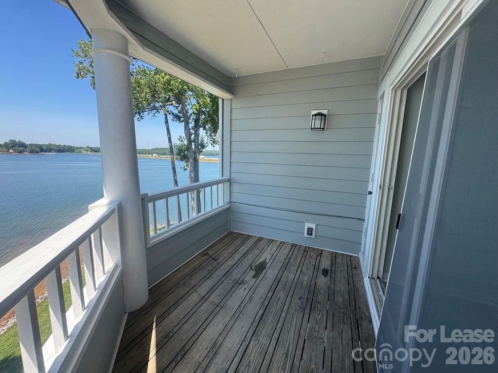 363 Northwest Drive - Photo 23