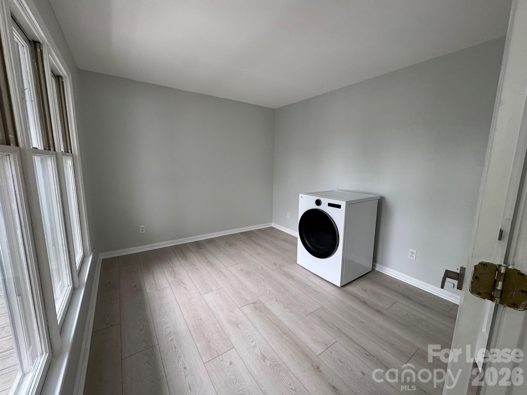 363 Northwest Drive - Photo 20
