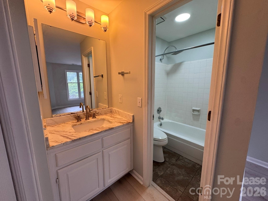 363 Northwest Drive - Photo 19