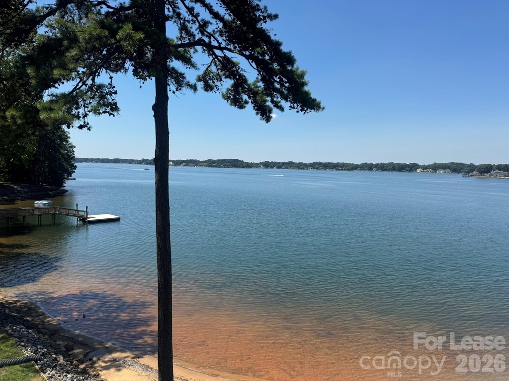 363 Northwest Drive - Photo 1