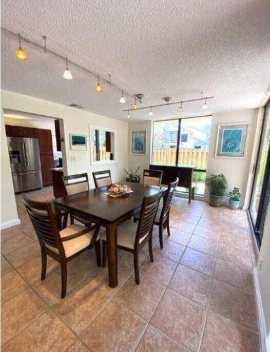 5705 Fox Hollow Drive - Photo 2