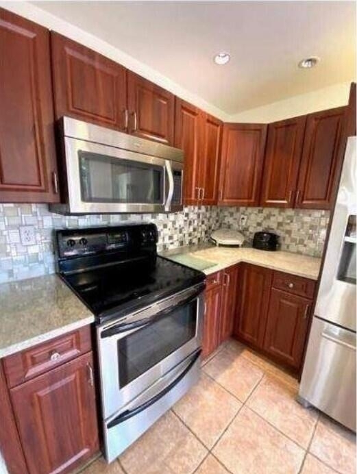 5705 Fox Hollow Drive - Photo 3