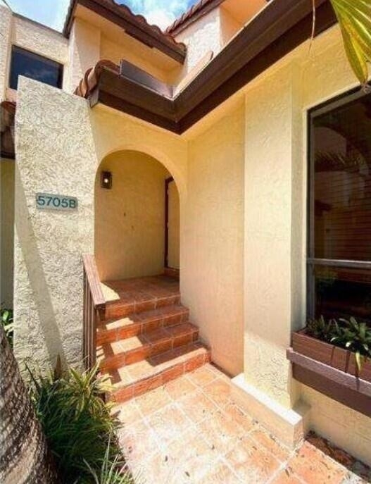 5705 Fox Hollow Drive - Photo 1
