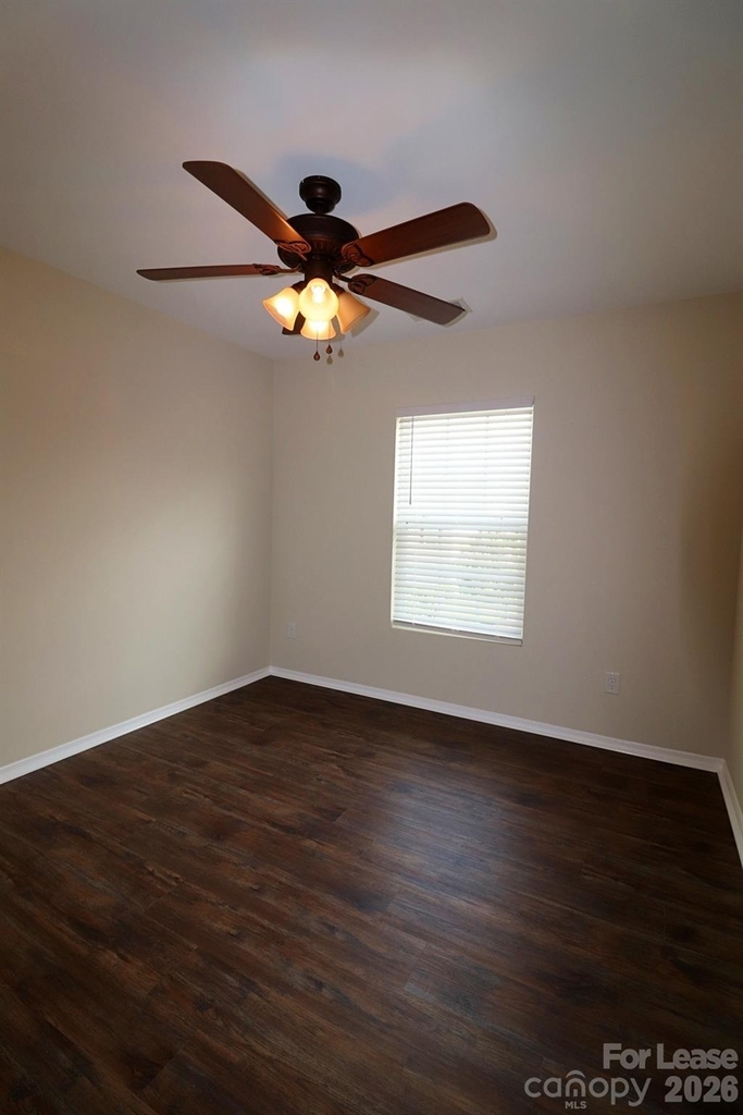 13011 Lake Erie Lane - Photo 7