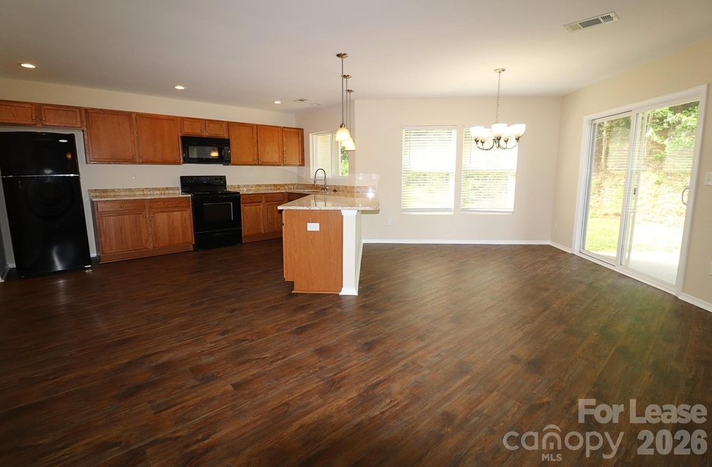 13011 Lake Erie Lane - Photo 2