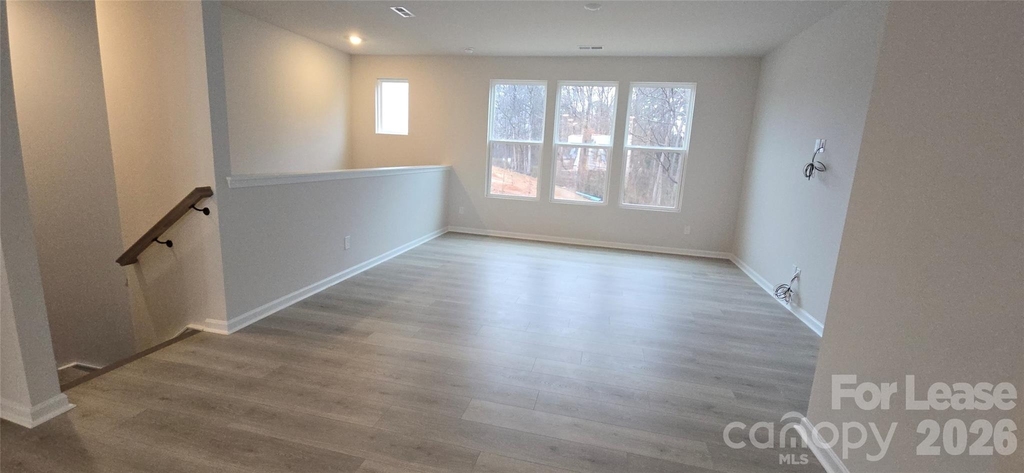 2324 Donnelly Hills Lane - Photo 6