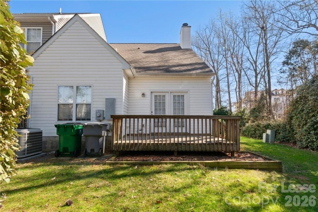 8401 Southgate Commons Drive - Photo 18