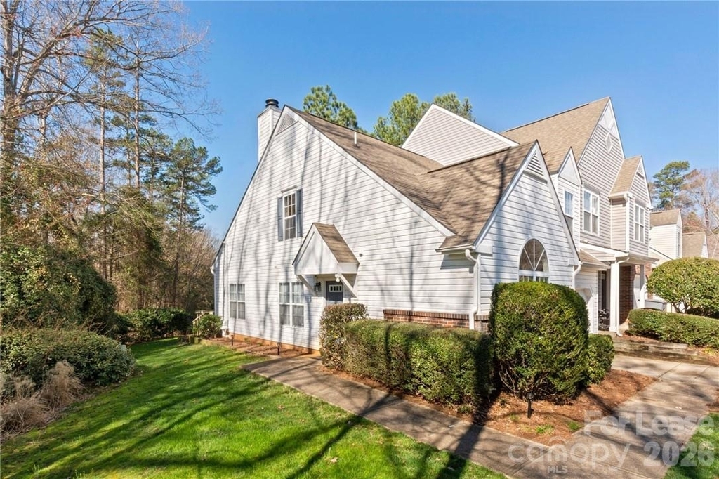 8401 Southgate Commons Drive - Photo 17
