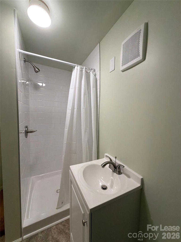 213 S Summit Avenue - Photo 12