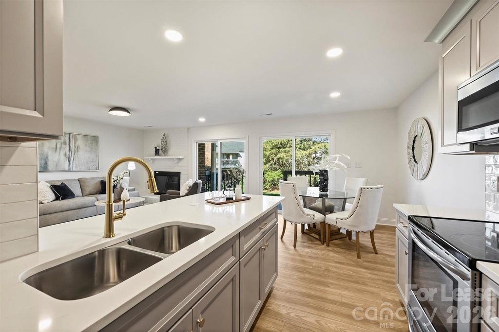 11141 Harrowfield Road - Photo 15