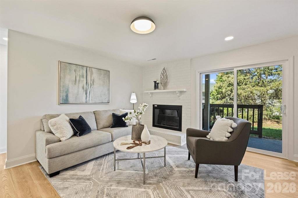 11141 Harrowfield Road - Photo 6