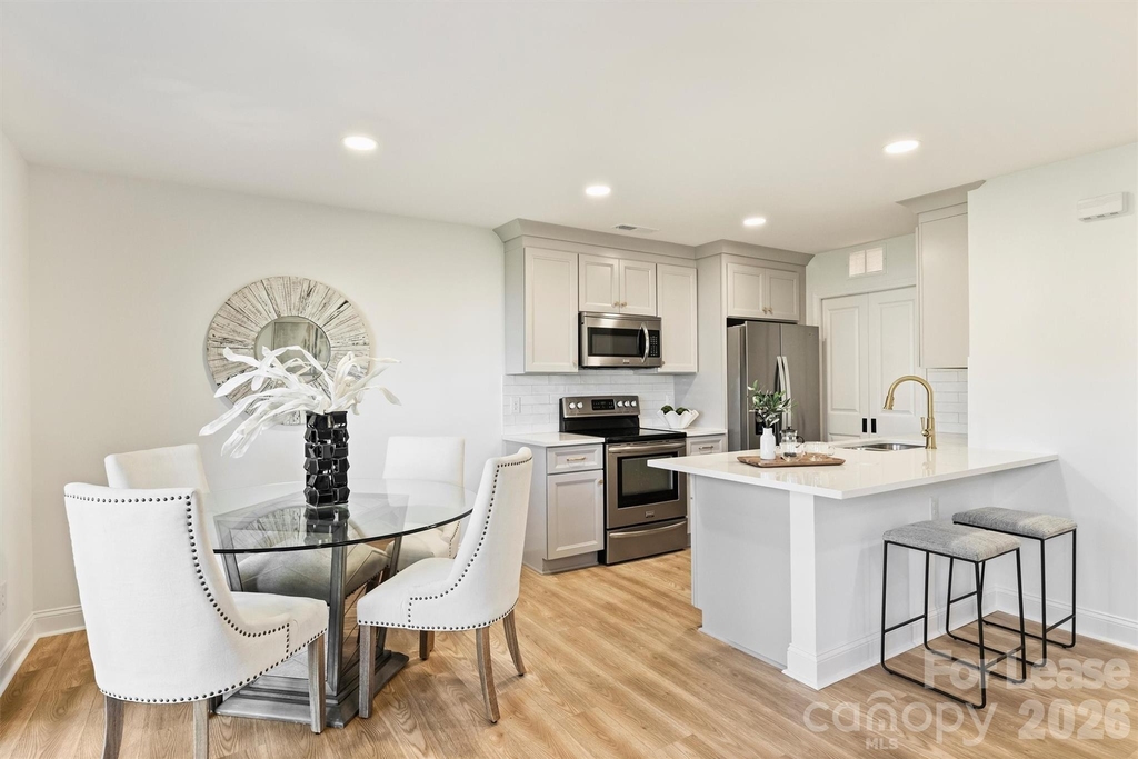 11141 Harrowfield Road - Photo 10