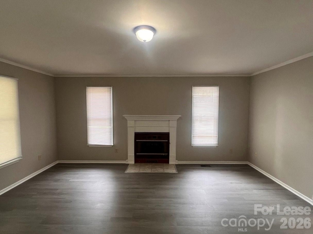 144 Mountain View Road - Photo 1