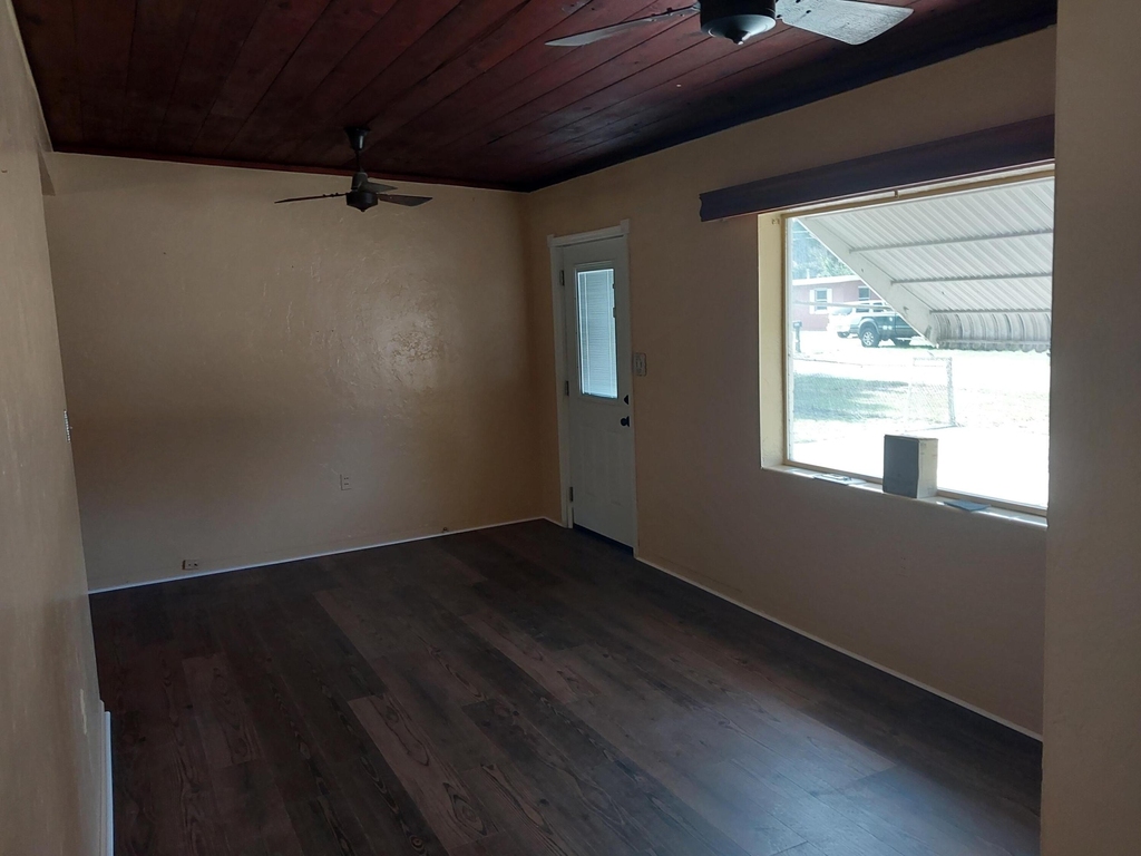 201 Osceola Avenue - Photo 4