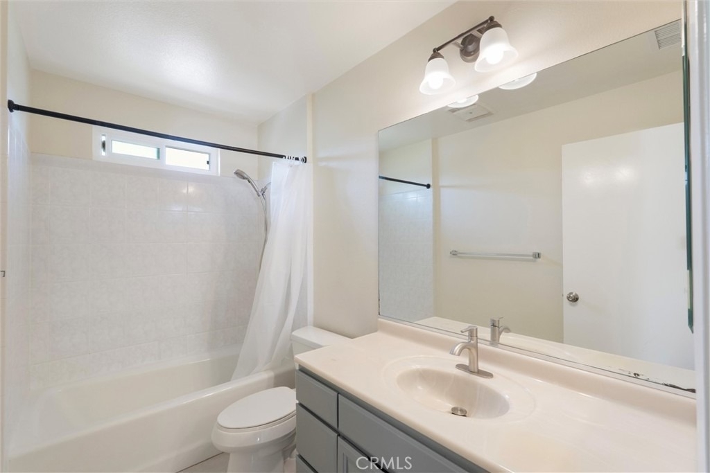 520 E Graves Avenue - Photo 11