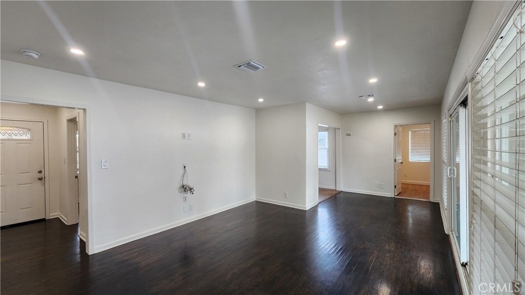 15709 Devonshire - Photo 7