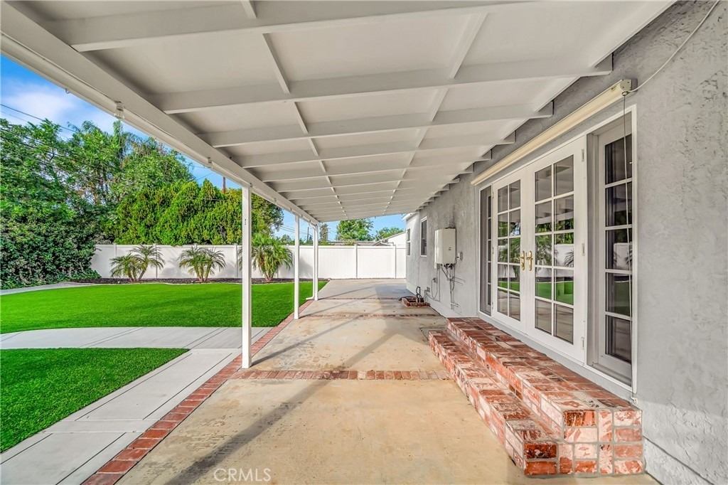 22907 Leonora Dr - Photo 37