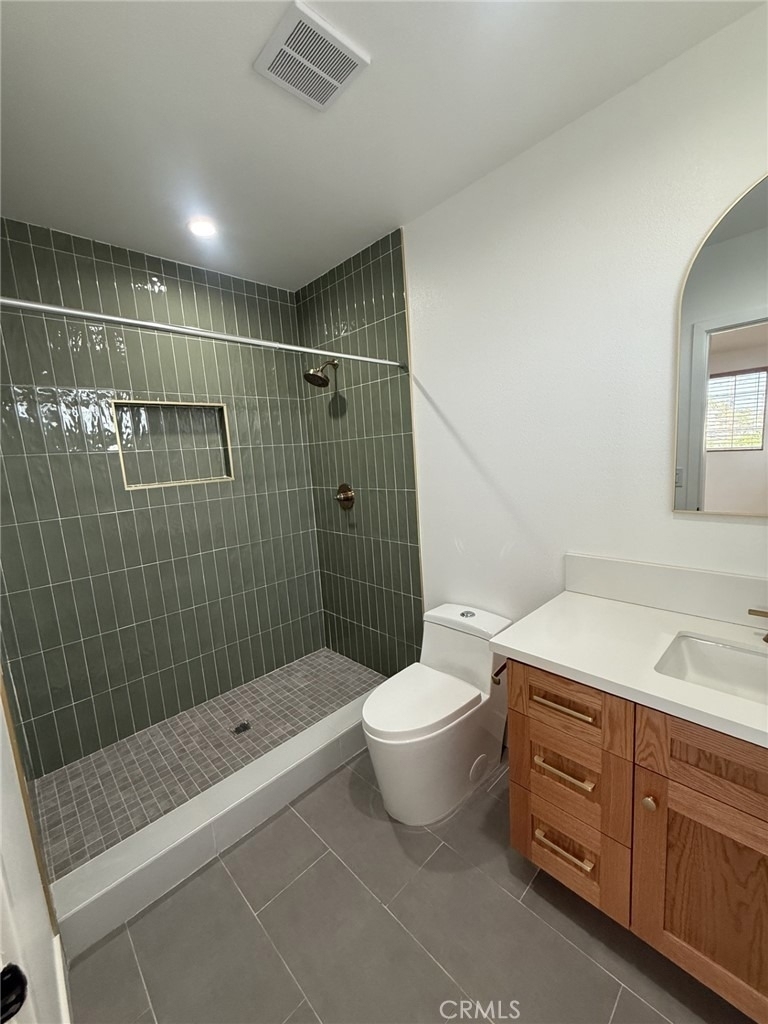 662 E 87th Street - Photo 3