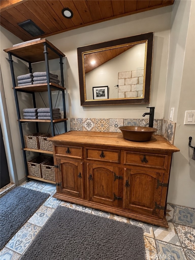 456 S Skyline Drive - Photo 48