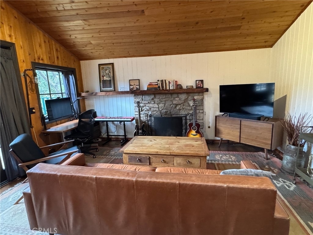 456 S Skyline Drive - Photo 29