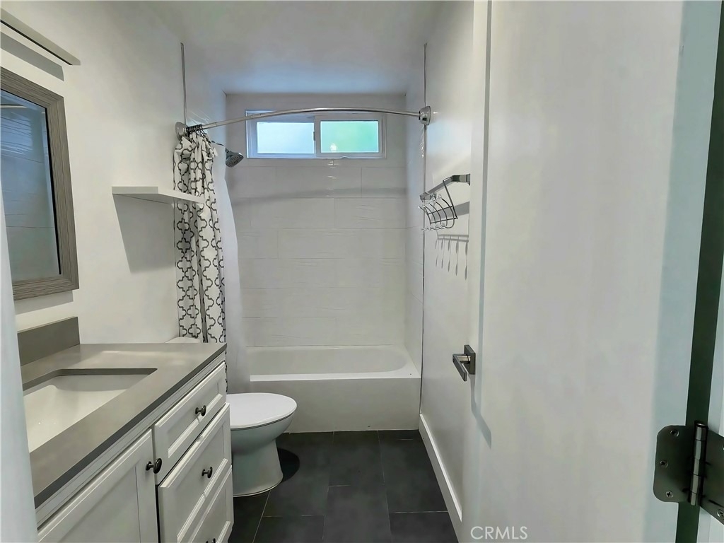7049 Semrad Road - Photo 29