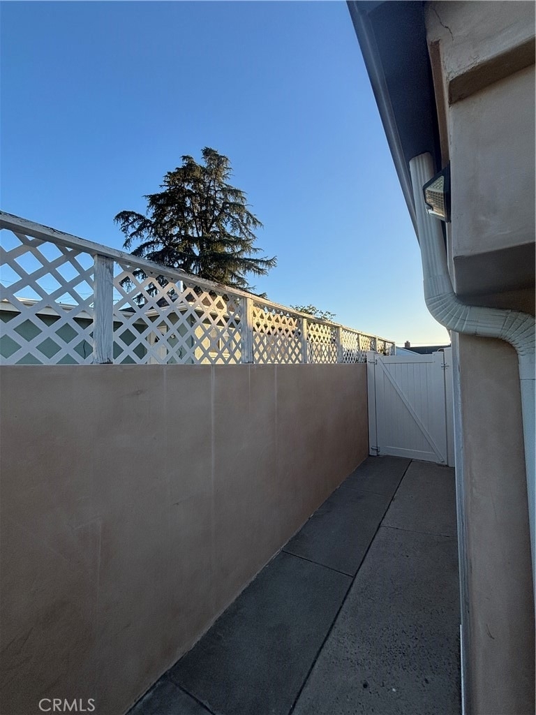 6250 Aura Avenue - Photo 52