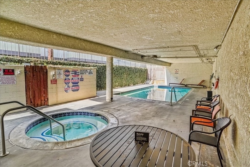 7005 Jordan Avenue - Photo 13