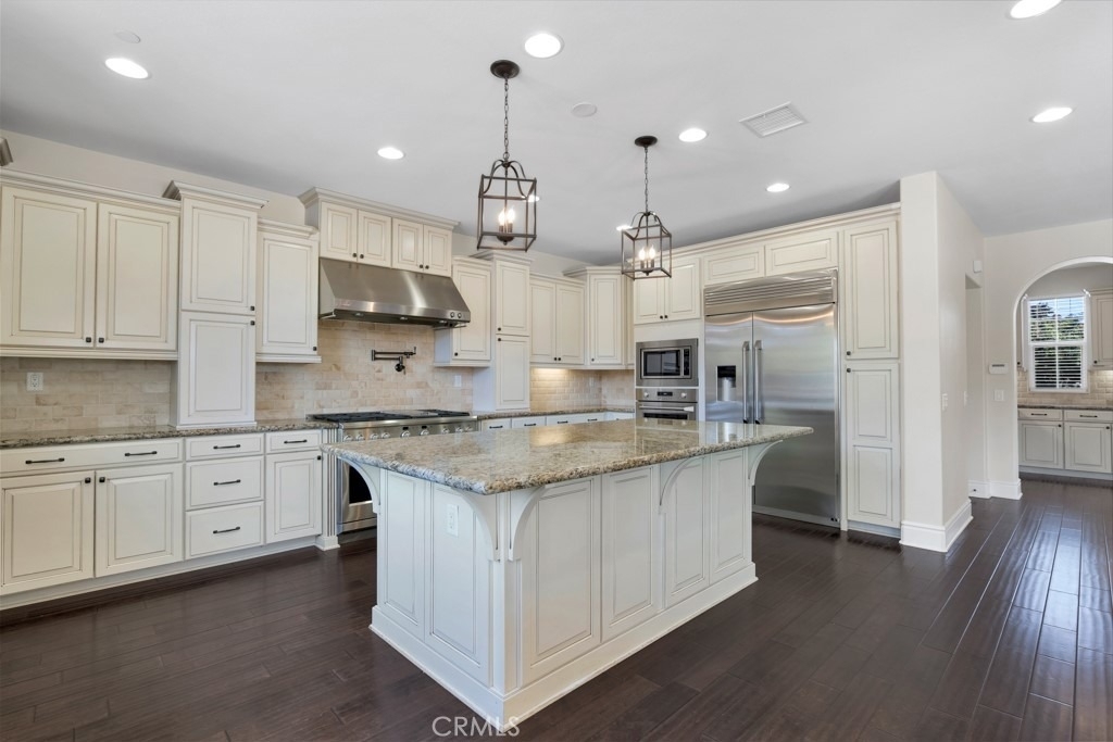 9611 Baden - Photo 20
