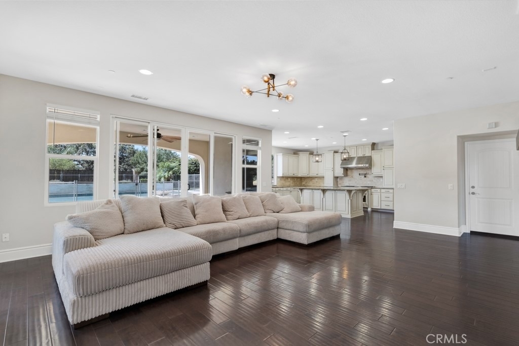 9611 Baden - Photo 14