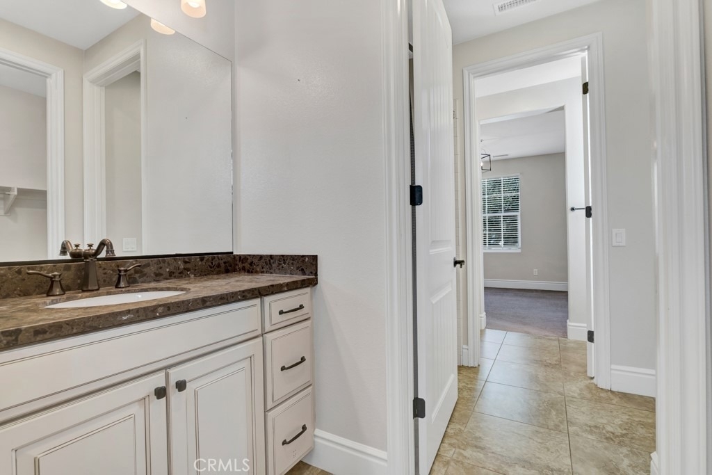 9611 Baden - Photo 31