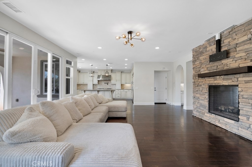 9611 Baden - Photo 18
