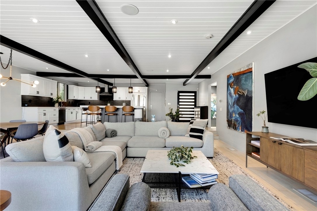 11661 Picturesque Dr - Photo 2