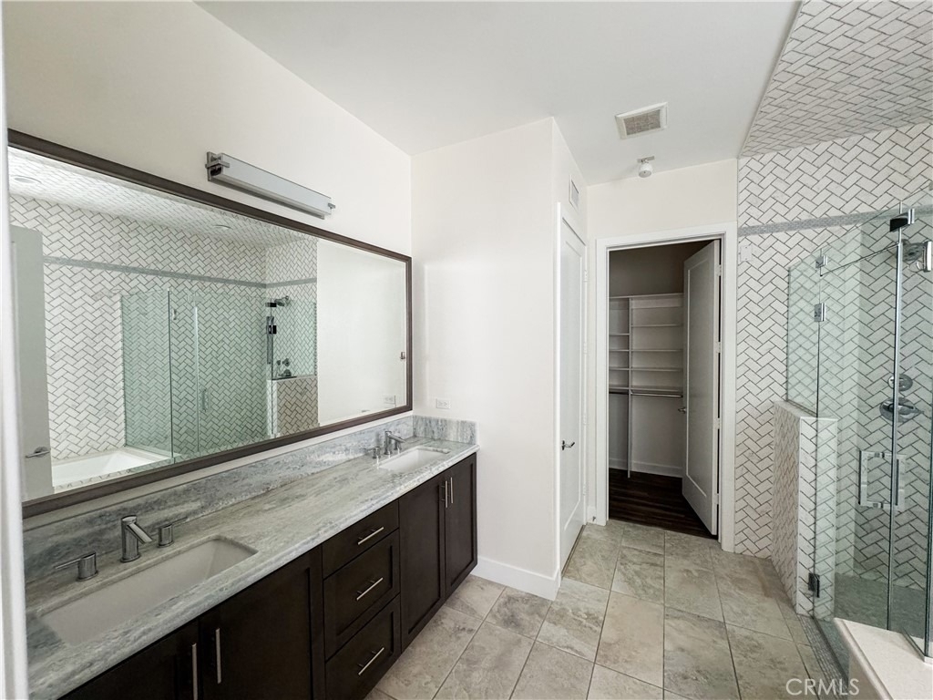 12705 W Bluff Creek Drive - Photo 9