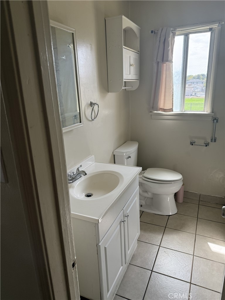 340 N 2nd - Photo 8